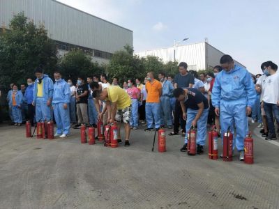 天虹彩印舉行“關注消防，共享平安”消防演習